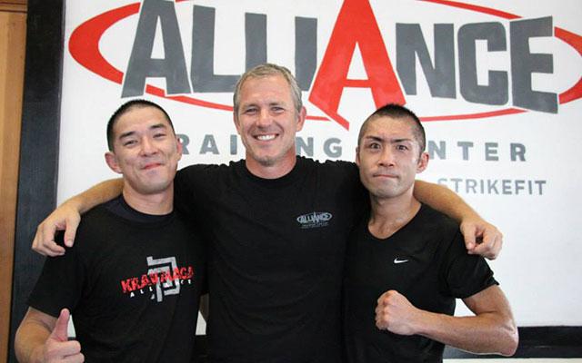 john whitmanとMagaGYMインストラクターの写真